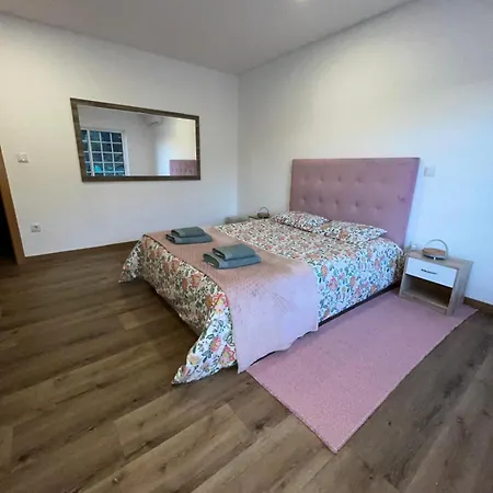 Prefacio Do Silencio Ferienhaus Bicas